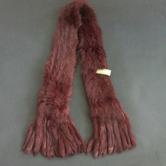 Crown Cap Superior 100% Rabbit Fur Scarf In A Rich Burgundy Color - Picture 1 of 6
